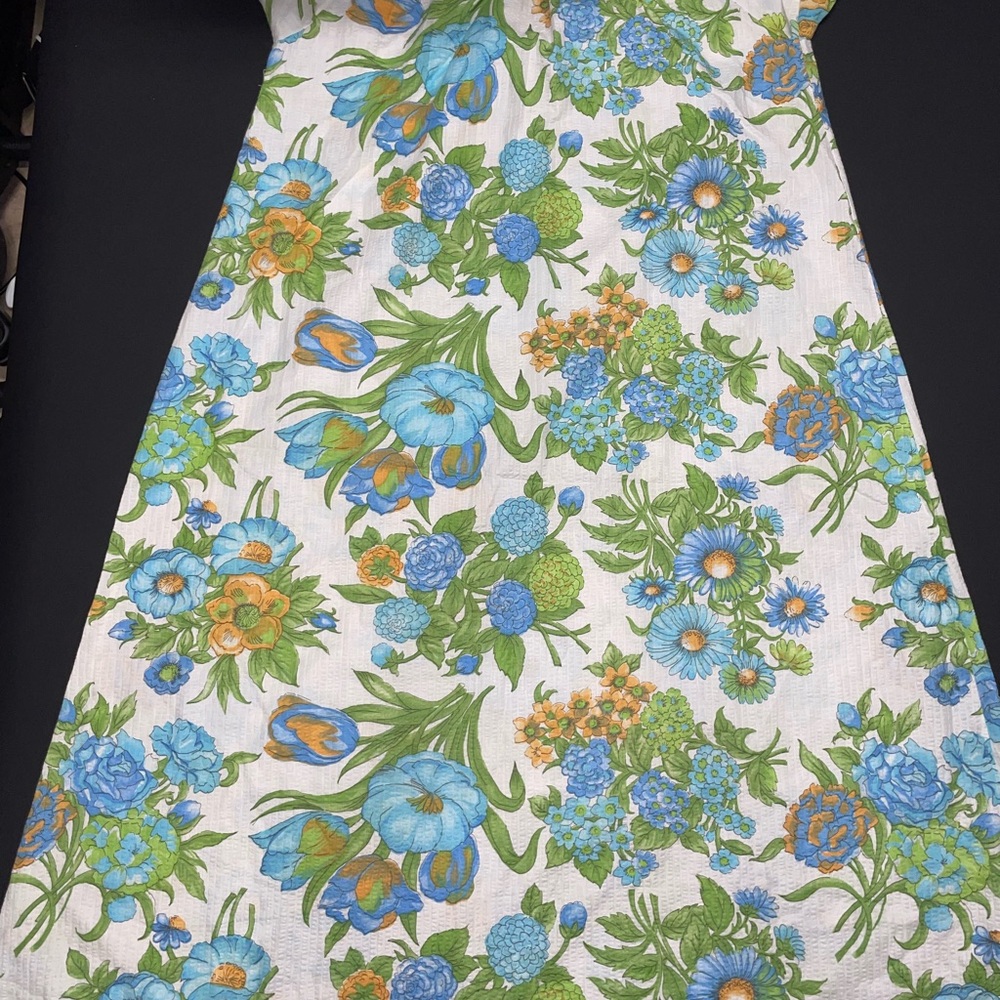 Montgomery Ward: Floral Vintage MuuMuu/Nightgown/Robe (L/Large) - Picture 4 of 4